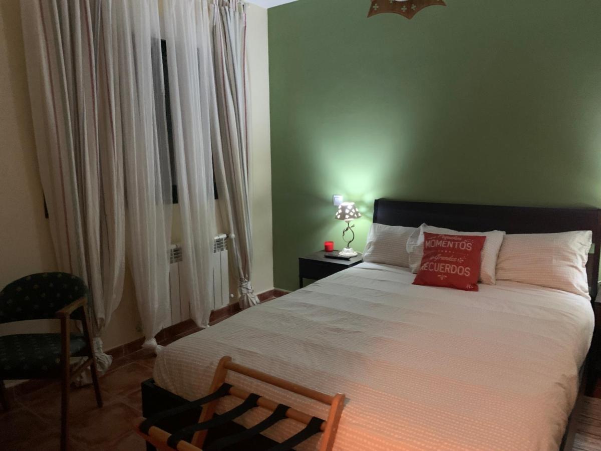 Chalet Pradonavas Navas de San Antonio Eksteriør bilde